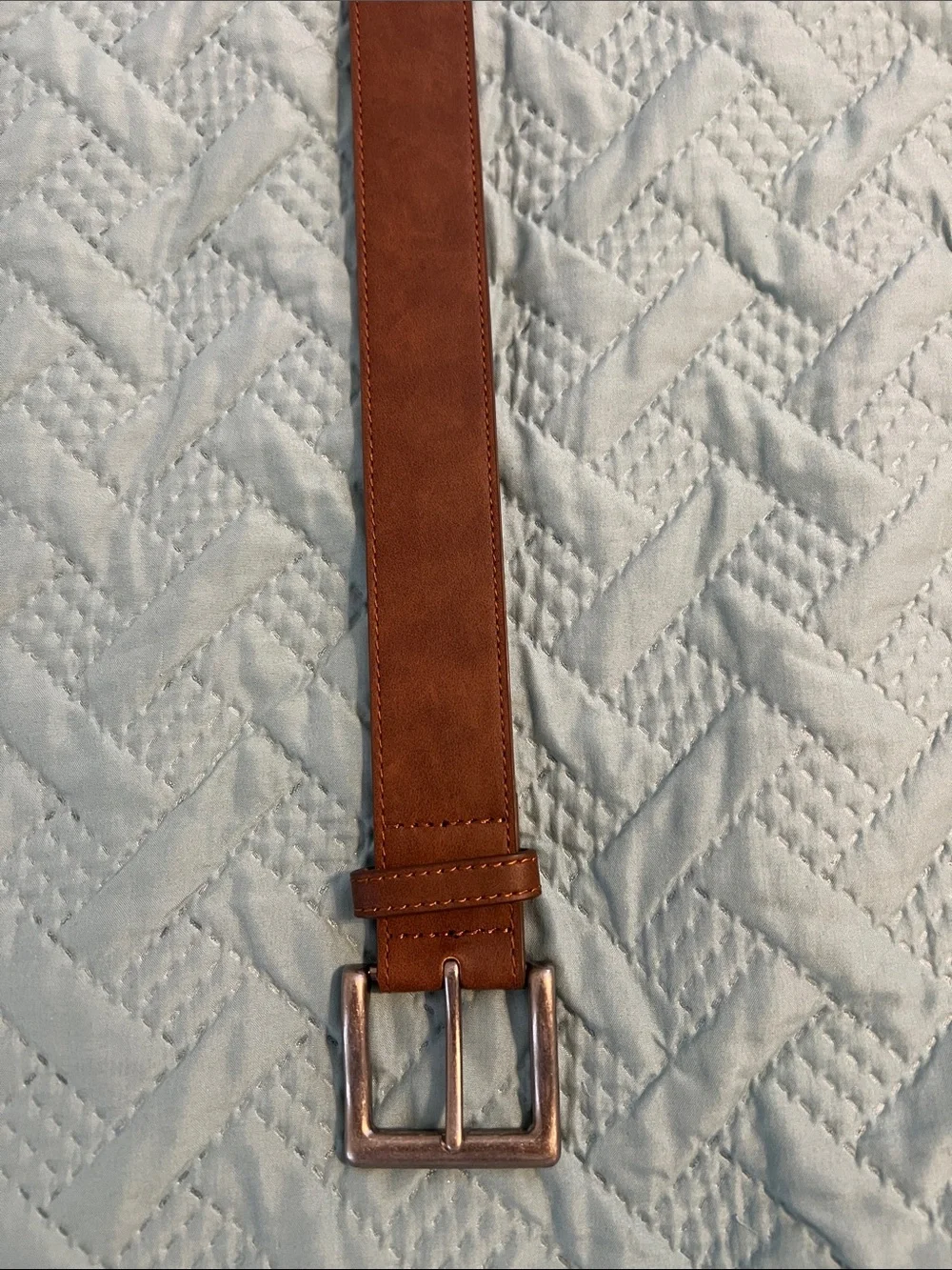 Classic Brown Leather Men's Belt - Timeless Style
